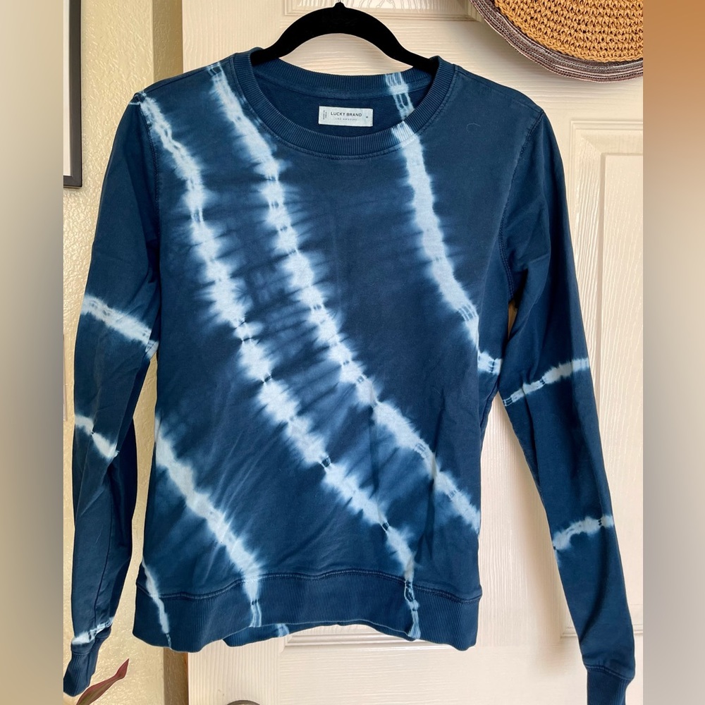 Lucky Brand 100% Cotton blue tie dye pullover sweatshirt size Medium